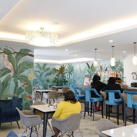 Yaya Hotel & Apartments Найроби Екстериор снимка